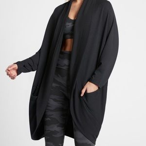 Athleta Etheral Cocoon Wrap sz s/m